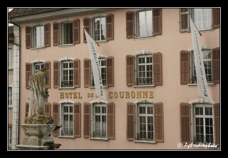 12  Hôtel de la Couronne